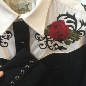 COPY - Roper Red Rose Embroidered Men’s Western Shirt M
